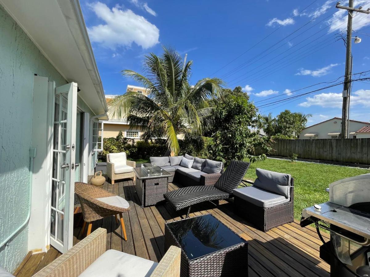 Hot Tub, Tiki Bar, Outdoor Shower, Near Intercoastal Waterway! West Palm Beach Eksteriør bilde